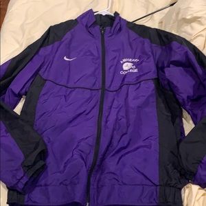 XL unisex Nike Amherst College windbreaker